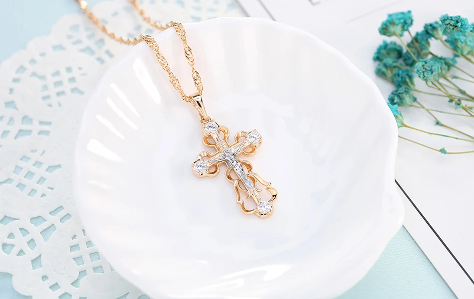 LADYCHIC Модные женские AAA циркон крест кулон золотой цвет Медь Кристалл Крест Иисуса Подвески ожерелье хип хоп ювелирные изделия LN1060