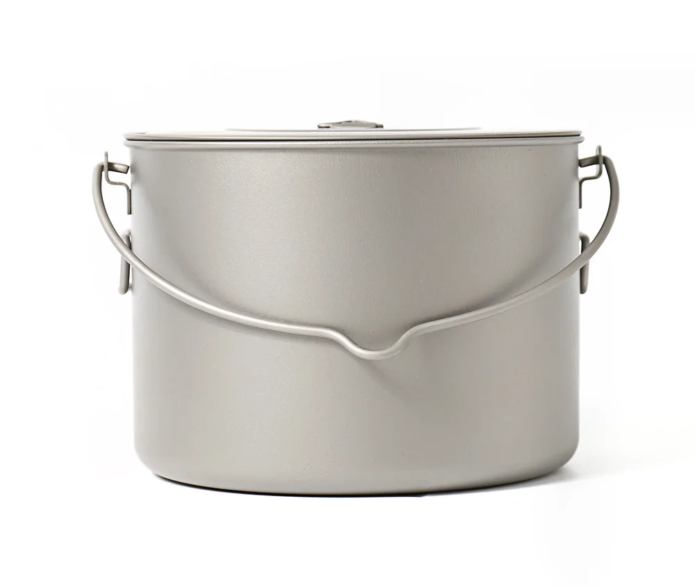 

TOAKS Titanium Outdoor Camping Hanging Pot With Bail Handle Easy to Carry, a Variety of Capacities POT-1600-BH