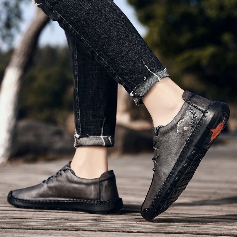 

2020 Spring and Autumn Fashion Leather Shoes Men Moccasins Black Casual Driving Slip On Comfortable Flats Male Driving Footwear