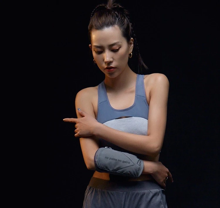 Waterproof Reflective Sport Arm Bag for Gym, Fitness, and Running - Armband Pouch with Mobile Phone Holder - Outdoor Sport Arm Wrist Pouch Bag image 6