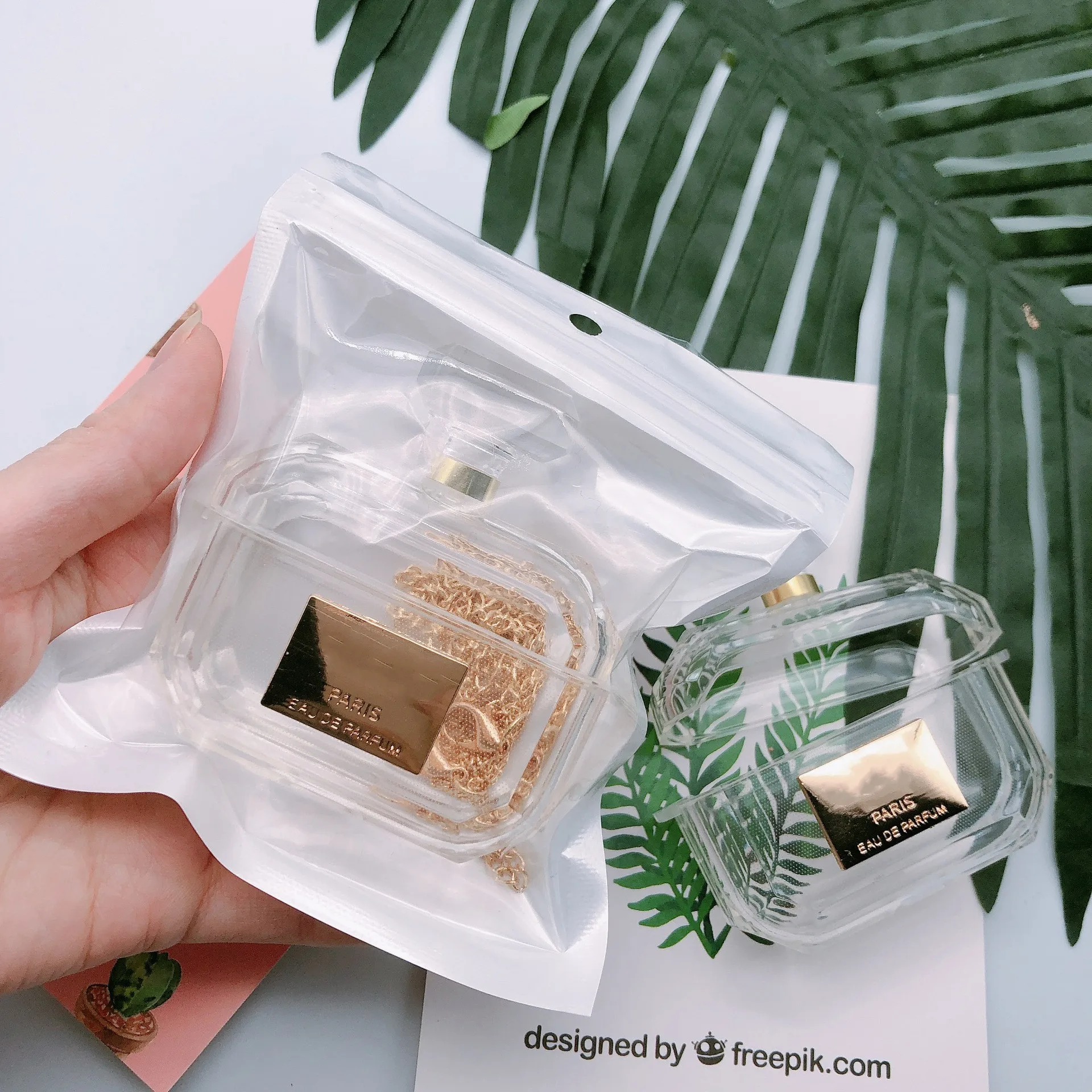 

Luxury Perfume Bottle Case for Apple Airpods Pro Protective Sleeve Personalized Drop-proof TPU Wireless Bluetooth Headset Case