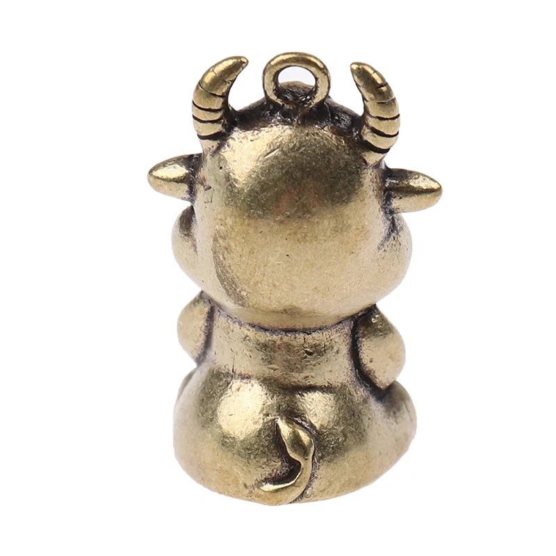

Bull Brass Zodiac Figure Rope Keyring Hanging Trinkets Vintage Copper Cute Cow Calf Pendants for Keychain Women Backpack Decors