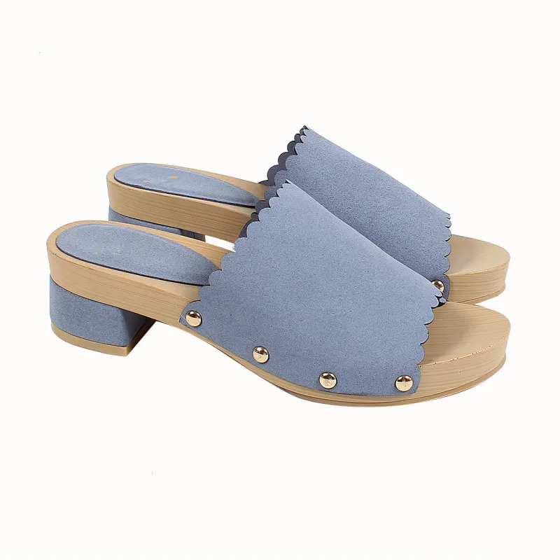 

House Slippers Platform Square heel Rivet Med Shoes Woman 2021 Block Scandals Slides Microfiber PU Rubber Fabric Hoof Heels