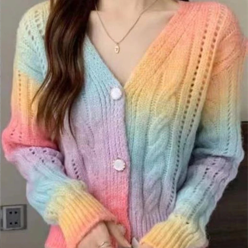 

Женский короткий вязаный кардиган радужной расцветки, свободная верхняя одежда с высокой талией и V-образным вырезом, кардиганы с градиенто...