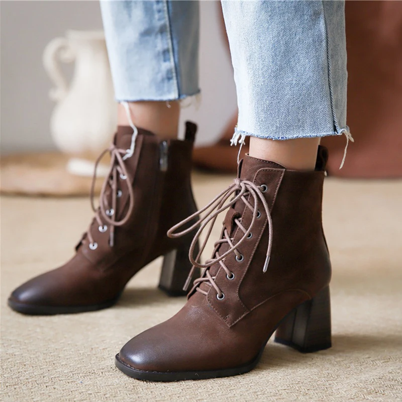 

Retro Female Ankle Boots Thick High-heeled Genuine Leather Breathable Decompression TPR Shoes Cross-tied Women's Boots