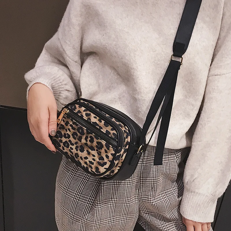 

2020Fashion Leopard Print Ladies Shoulder Bag Multifunctional Outdoor Mobile Phone Bag pu Leather Messenger Bag Travel Organizer