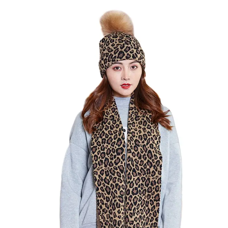 

Womens Scarf Hat 2 Pieces Set Thicken Knitted Warm Cuffed Beanie Skull Cap with Fluffy Pompom Vintage Leopard Printed Long H9ED