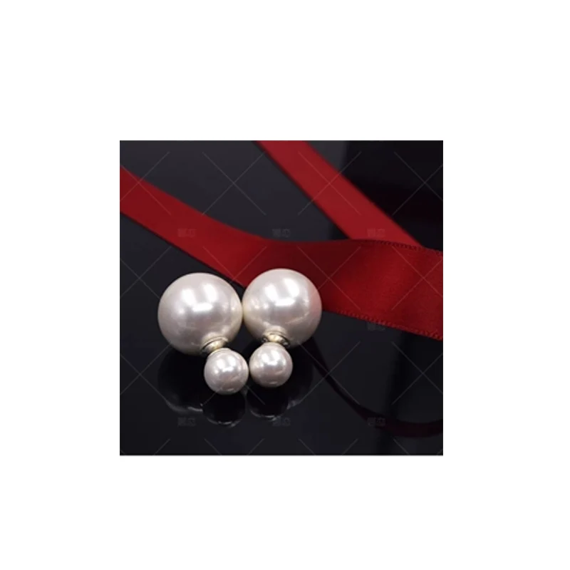 

D-4132 Custom pearl earrings