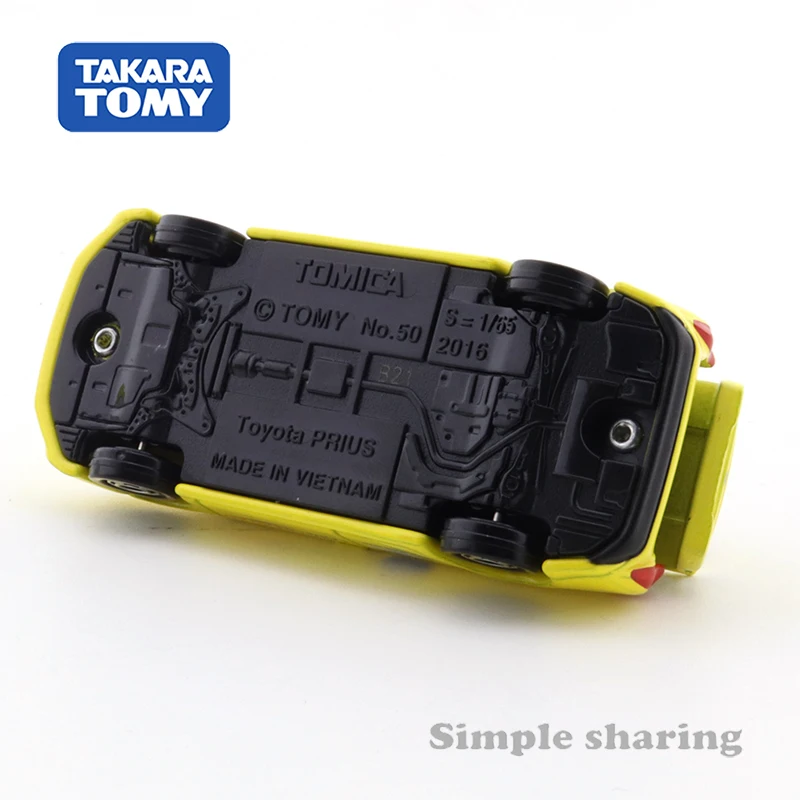Takara Tomy Tomica Singapore Taxi Toyota Prius Comfortdelgro желтая популярная детская модель |