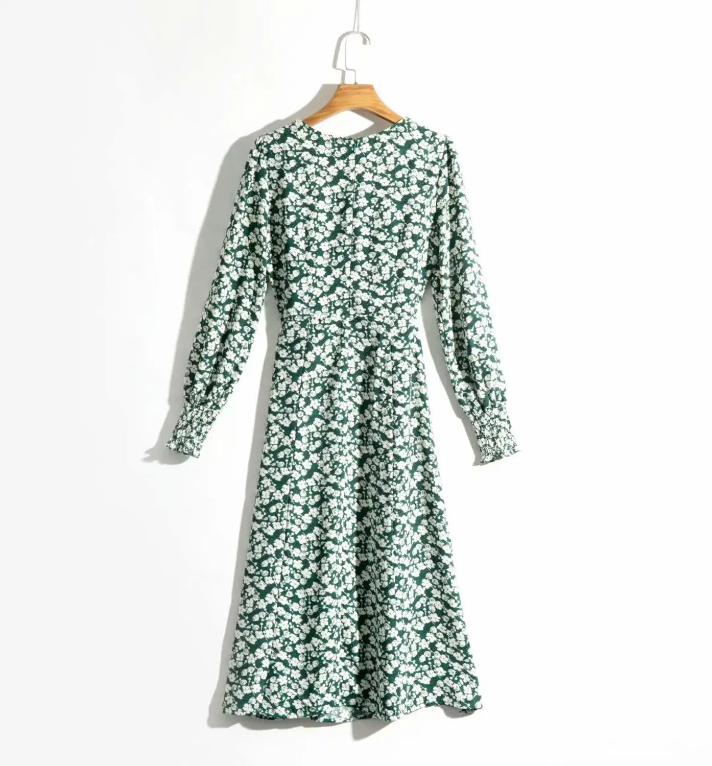 Винтажное элегантное осеннее платье с квадратным вырезом и принтом маргариток