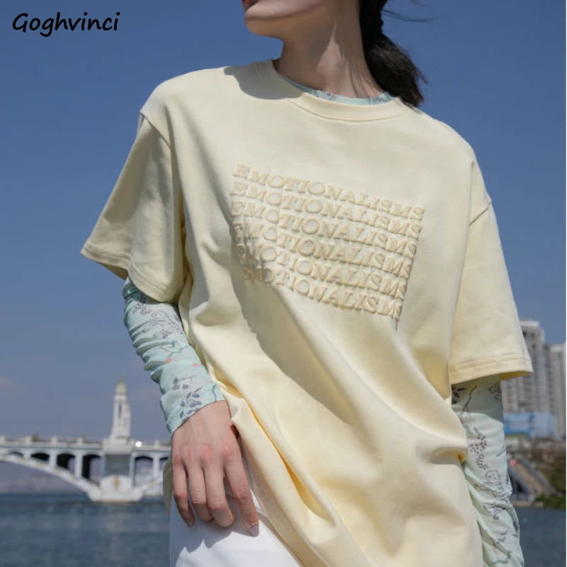 

Футболка женская однотонная с буквенным принтом, милый Повседневный универсальный топ карамельных цветов в уличном стиле с коротким рукав...