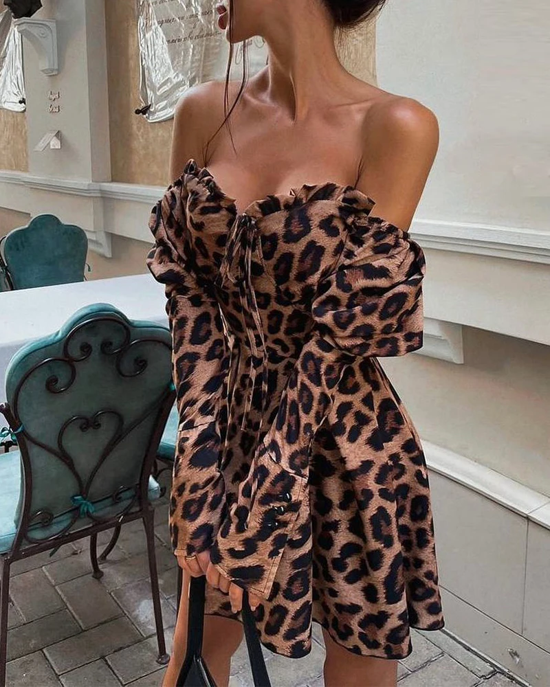 

Модное леопардовое винтажное мини-платье с пышными рукавами, женские Клубные Вечерние наряды 2021, Бандажное сексуальное облегающее платье с...