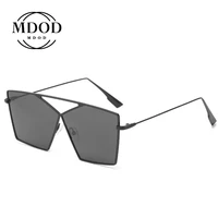 new large frame metal irregular ladies polarized color fashion sunglasses uv400 street shot shades for women men eyeglasses