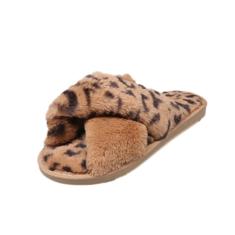 

Winter Women Home Slippers with Faux Fur Fashion Warm Shoes Woman Slip on Flats Female Slides Leopard Plus Size 41 YYJ128