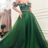 off the shoulder prom dresses 2020 sweetheart handmade flowers a line emerald green evening dress dubai arabic party gown