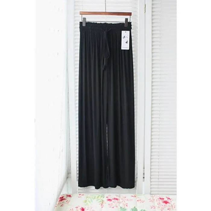 

Children with trousers