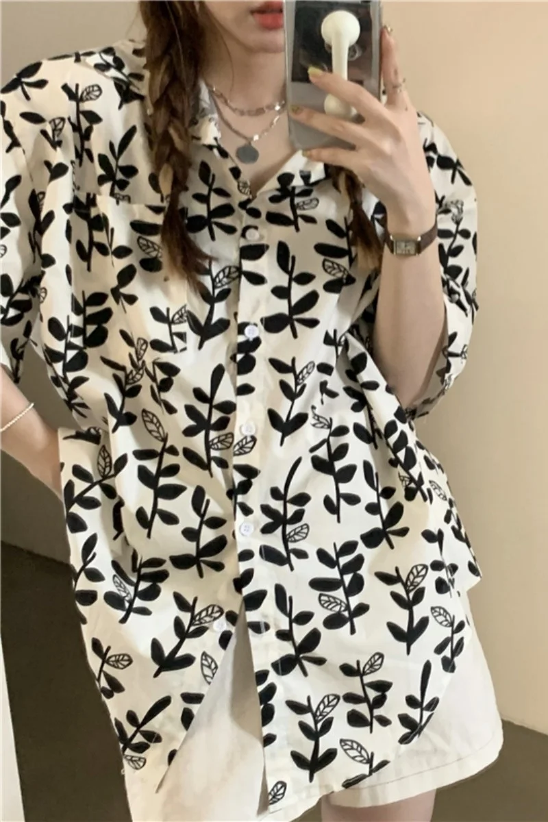 

Floral Shirt Women's Summer New Korean Loose and Versatile Shirt Design Minority Short Sleeve Top