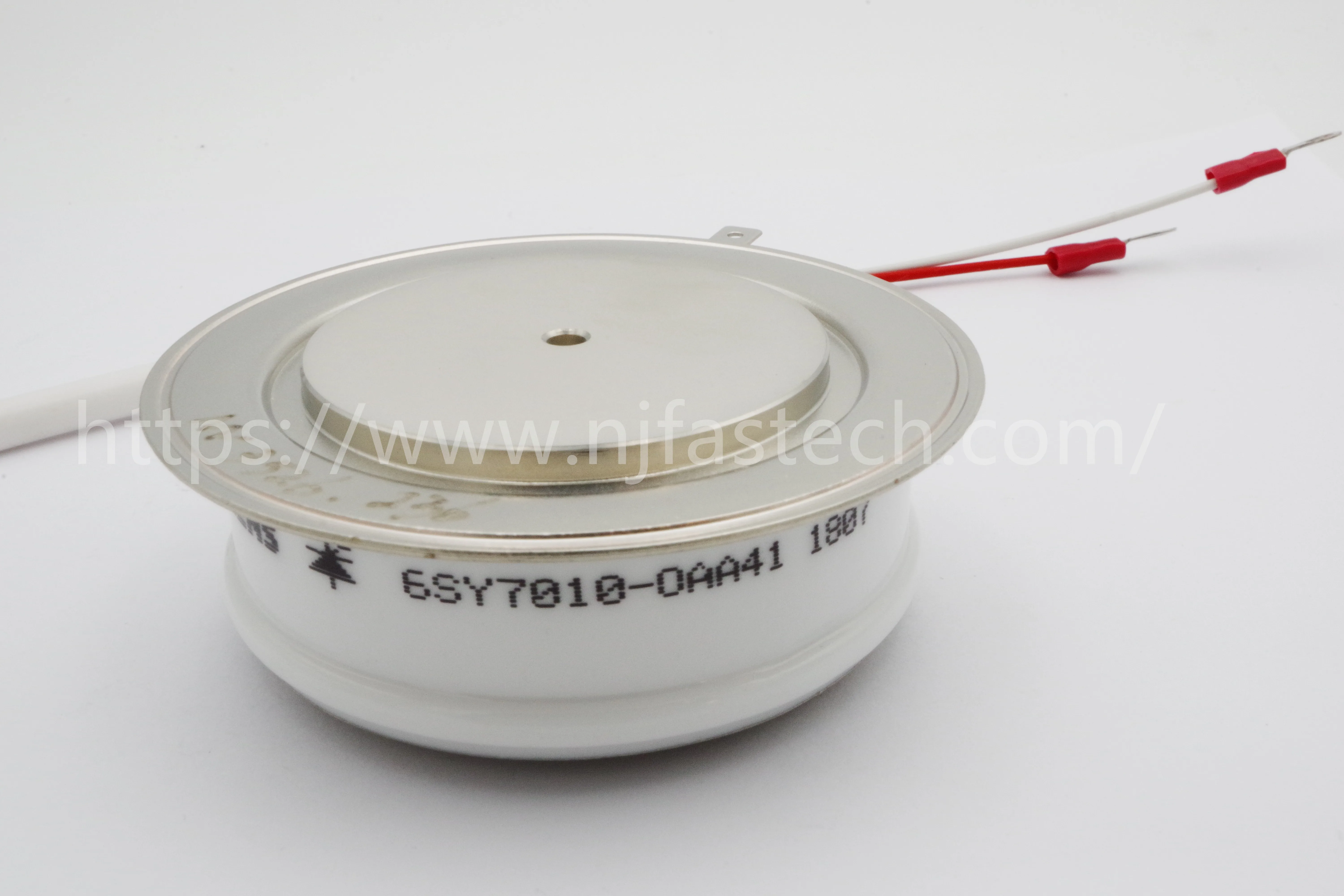 

Новая и оригинальная Электроника, оригинальные диодные детали 6SY7010-OAA41, тиристор высокой мощности