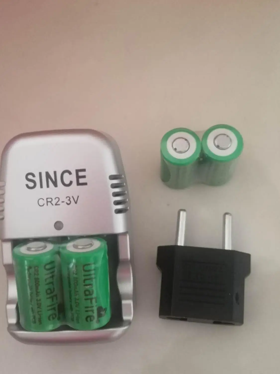 Новое зарядное устройство 3 в CR2 + 4 шт. Аккумуляторная батарея 15270 800 мАч цифровая