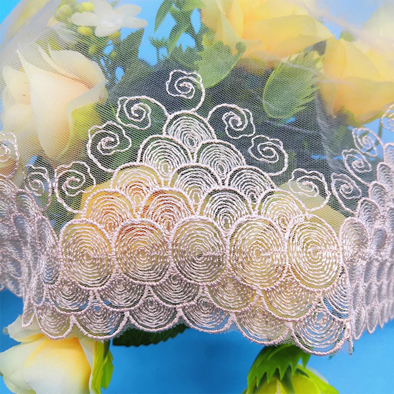 Бежевое кружево вышивка полиэфирная пряжа ручная работа женская одежда