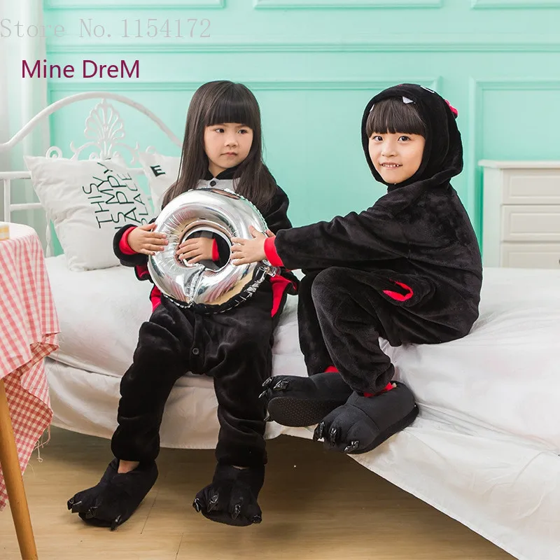 Кигуруми кигуруми пижама с героями мультфильмов |