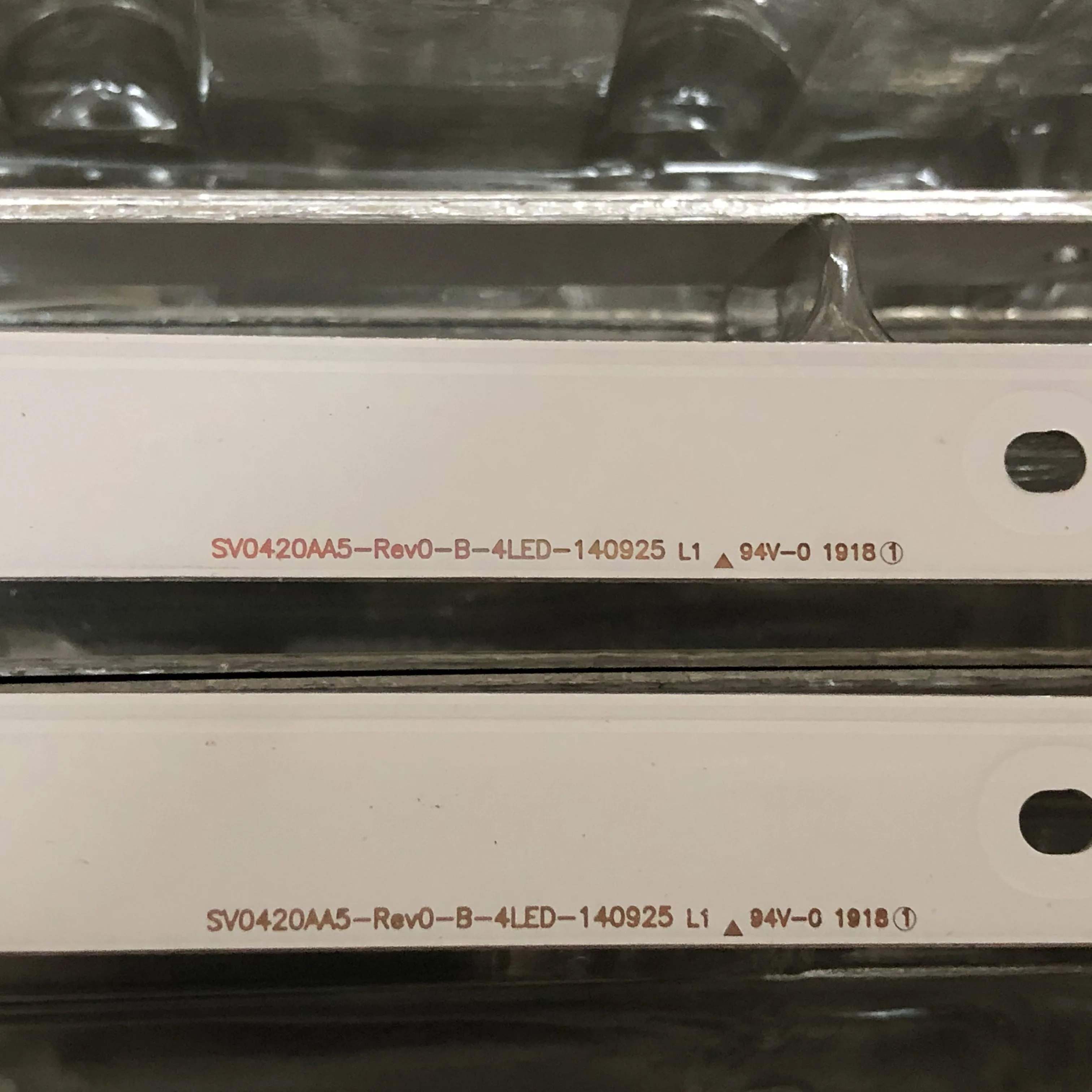 Светодиодный Подсветка для цифрового фотоаппарата Panasonic 42 &quotТВ SV0420A88 SV0420AA5 LC420DUE FG