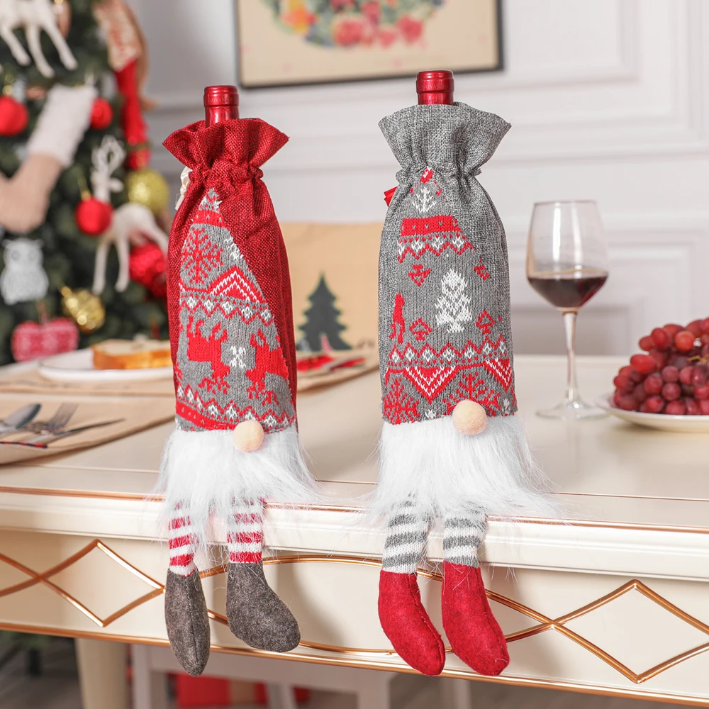 

2020 Christmas Wine Set at Rudolph Forest Old Man Hotel Home Decor