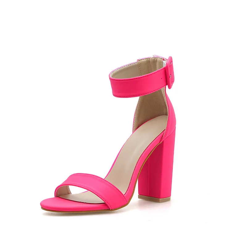 

New high heel sandals in spring 2020