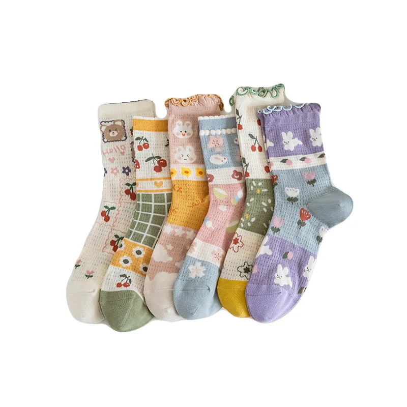 

Модные женские носки до середины икры, тонкие женские кружевные студенческие носки с мультяшным рисунком, подходят для лета и осени