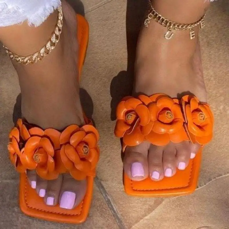 2021 Summer New Seaside Wear Holiday Non-Slip Flat Sandals Female Camellia Jelly Beach Slipper