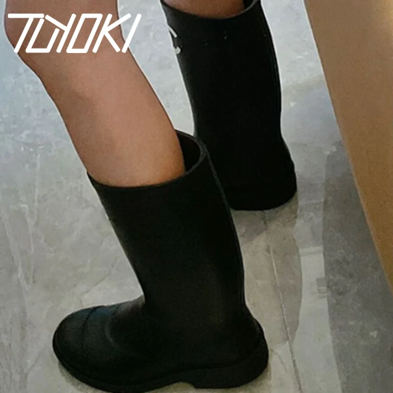 

Tuyoki 2022 Women Fashion Boots Shoes Slip On Low Heels Outdoor Ins Ridding Long Boot Cool Ladies Footwear Size 35-40