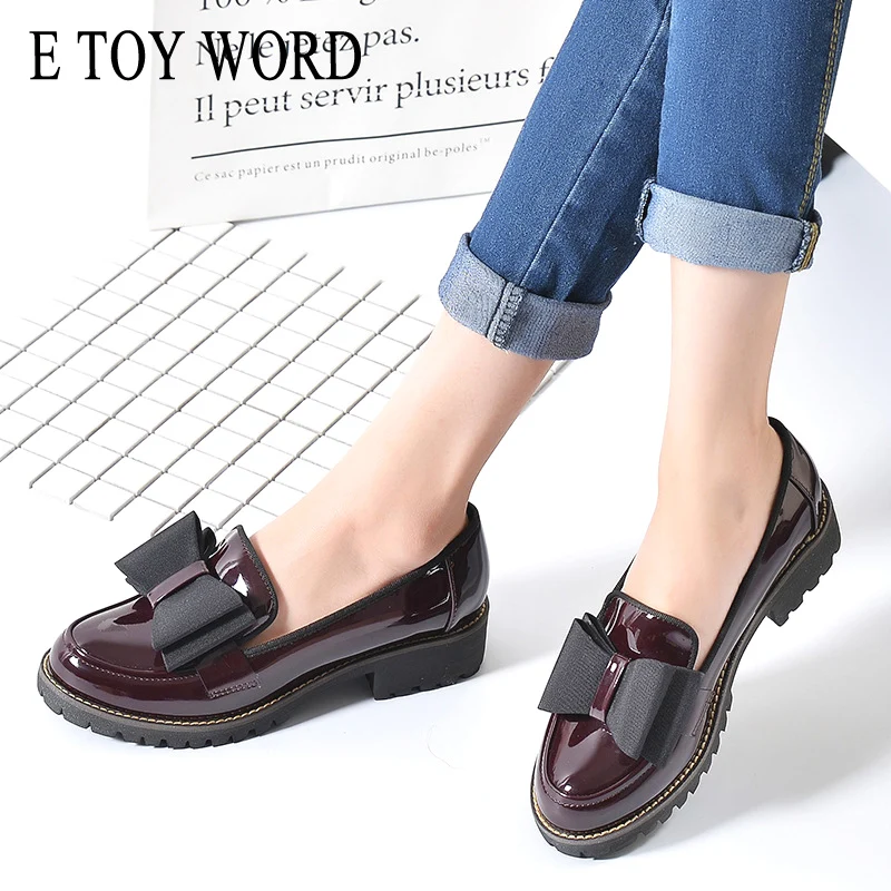 E TOY/Осенняя женская обувь на платформе и низком каблуке из лакированной кожи без