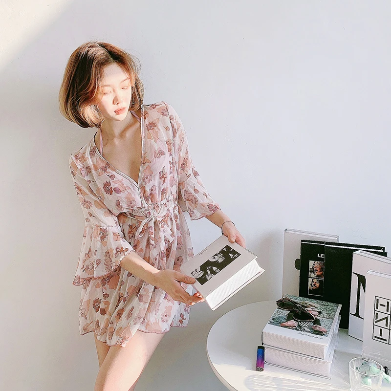 

STAERK Swimsuit women's 2021 New South Korea ins spa cover belly show thin split three piece set sexy gathered bikini