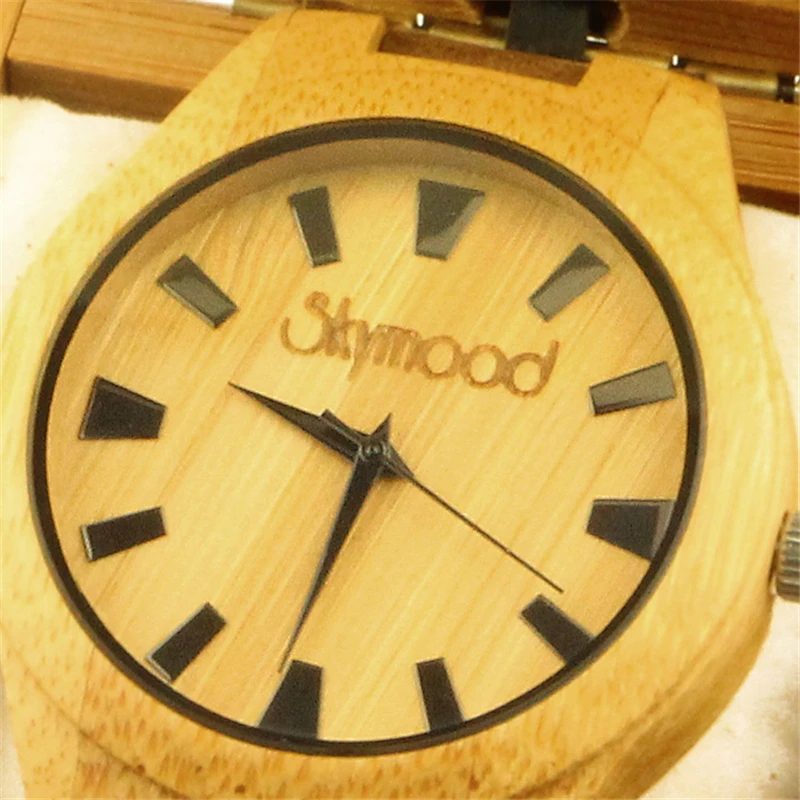 Ежемесячное членство личность Креативный дизайн логотип выгравированное