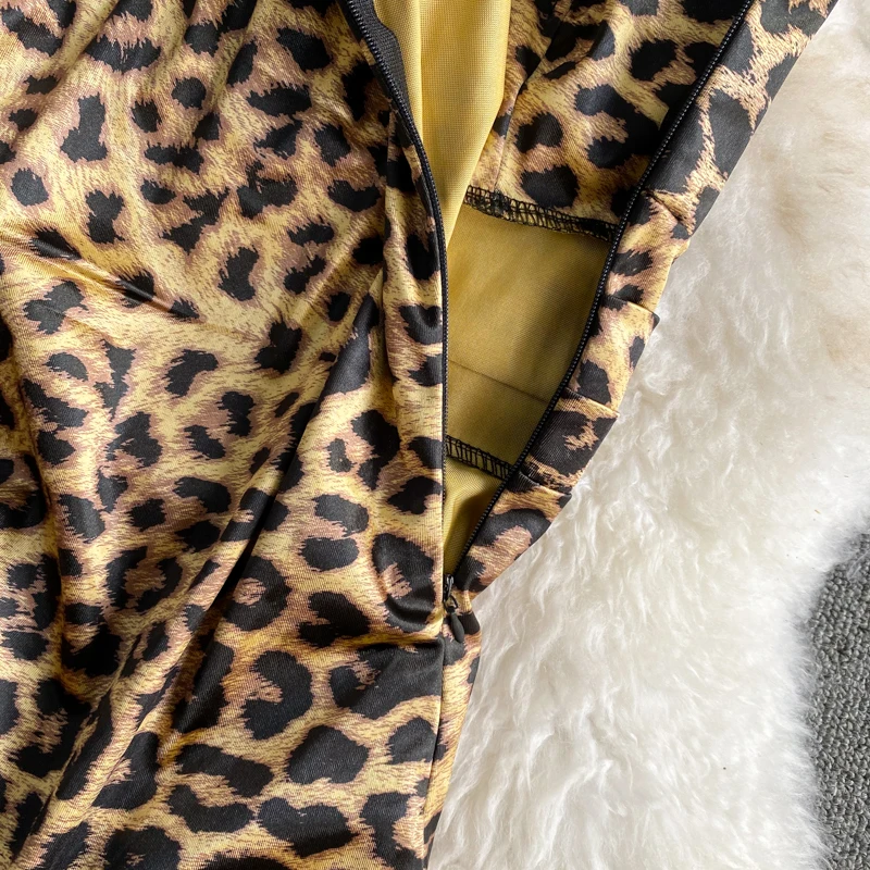 

Leopard print summer woman dress Spaghetti Strap Strapless Sexy nightclub dresses for women Sleeveless Pullover Mini vestidos