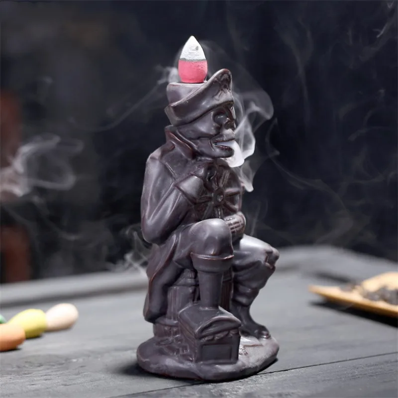 Керамическая курильница в виде черепа для мужчин креативная подставка