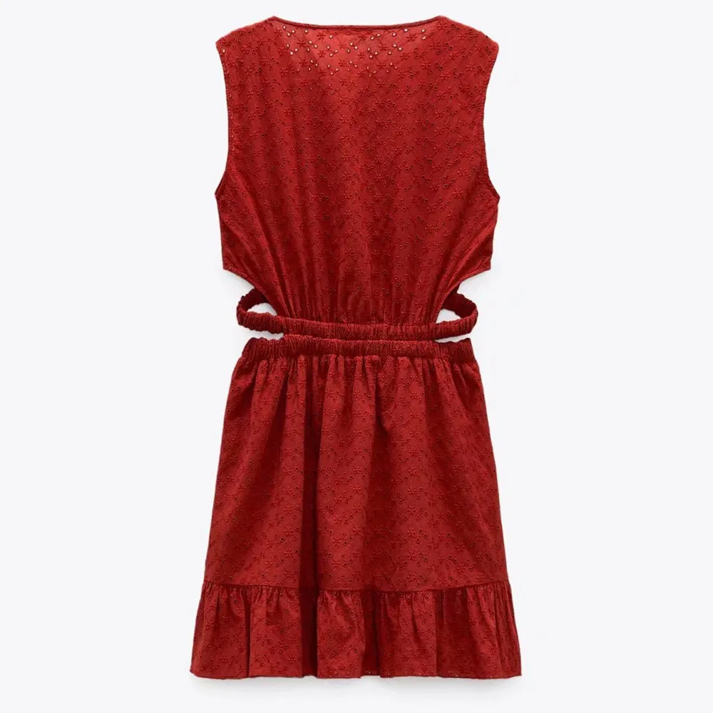 

2021 ZA summer New Fashion Women's Dress elegant V-neck open-umbilical hollow embroidered short dress RA 3486386 3486/386