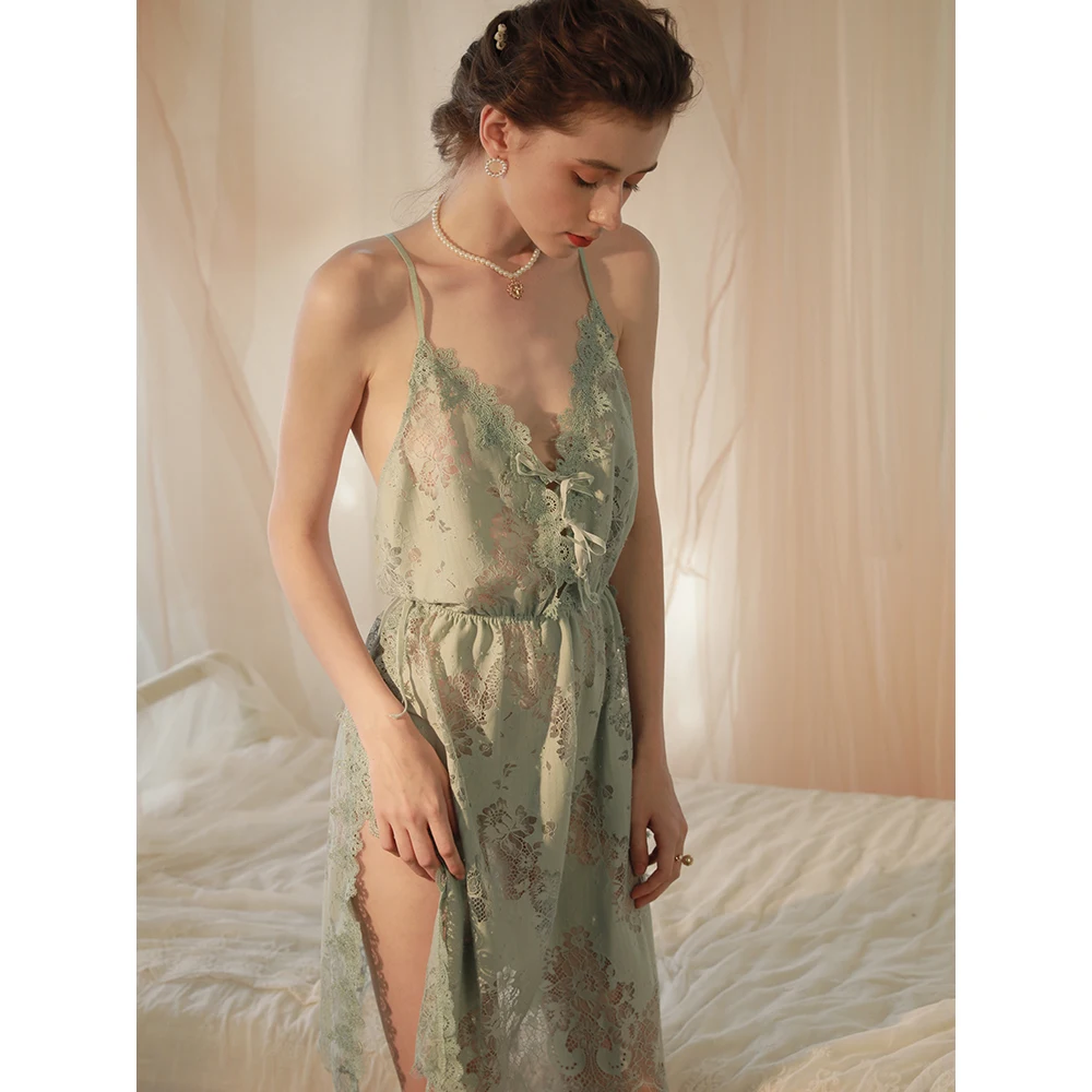 Women Sexy Mousse Night Gowns And G-string Sets Wedding Sleep Wear Sexy Backless Ultra-thin Deep V-neck New Fashion Nightwear