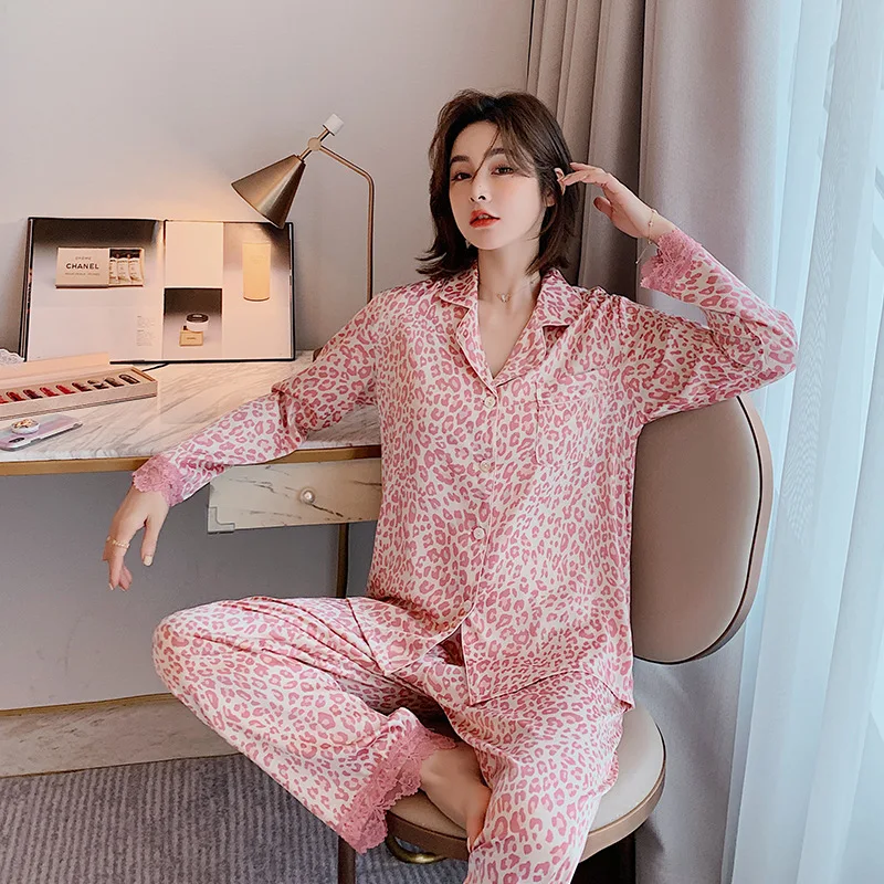 

Silky Satin Leopard Women Pajamas Suit Casual 2PCS Shirt&Pants Intimate Lingerie Sexy Home Clothes Pyjamas Soft Sleepwear