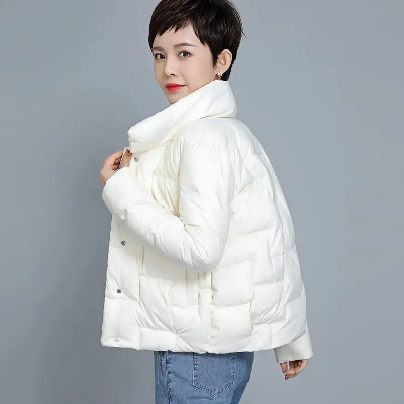

Lightweight down jacket women short 2021 new fashion stand-up collar loose light white duck down warm jacket tide