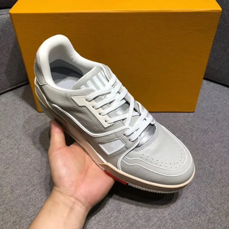 

New Men's Casual Shoes Leather Lace-up Low-Top Flat Shoes Fashion All-match Sports Basketball Shoes