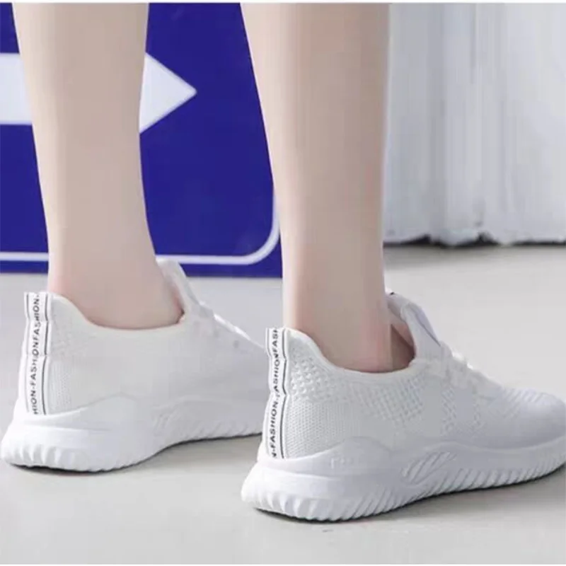 

2021 Woman Shoes Fashion Breathable Shoelace Running Shoes Summer Autumn Flat Heel Korean Version Flying Weave Women's Shoes