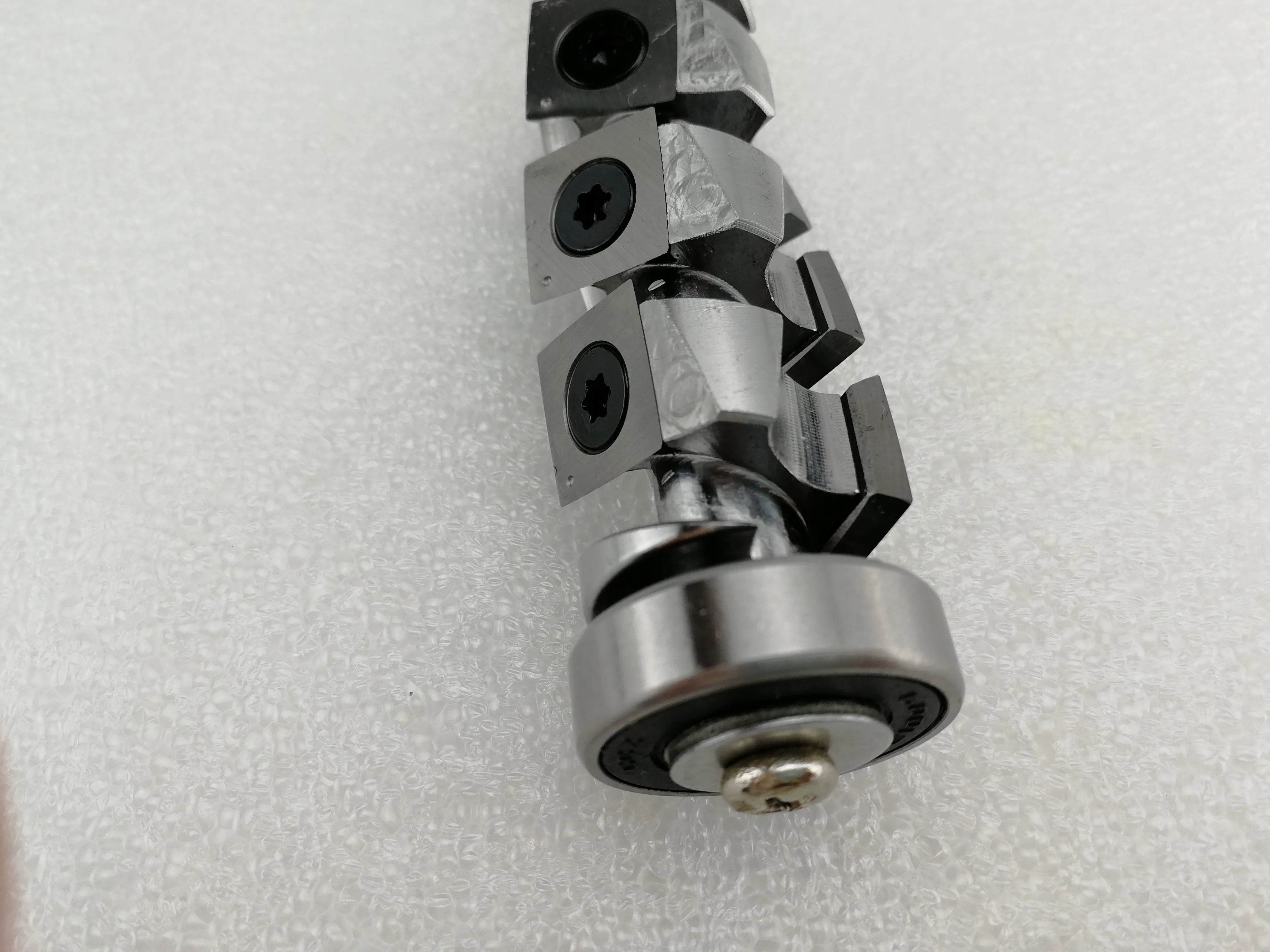 Спиральная фреза с ЧПУ LIVTER сменный стальной корпус высокоскоростная Концевая |