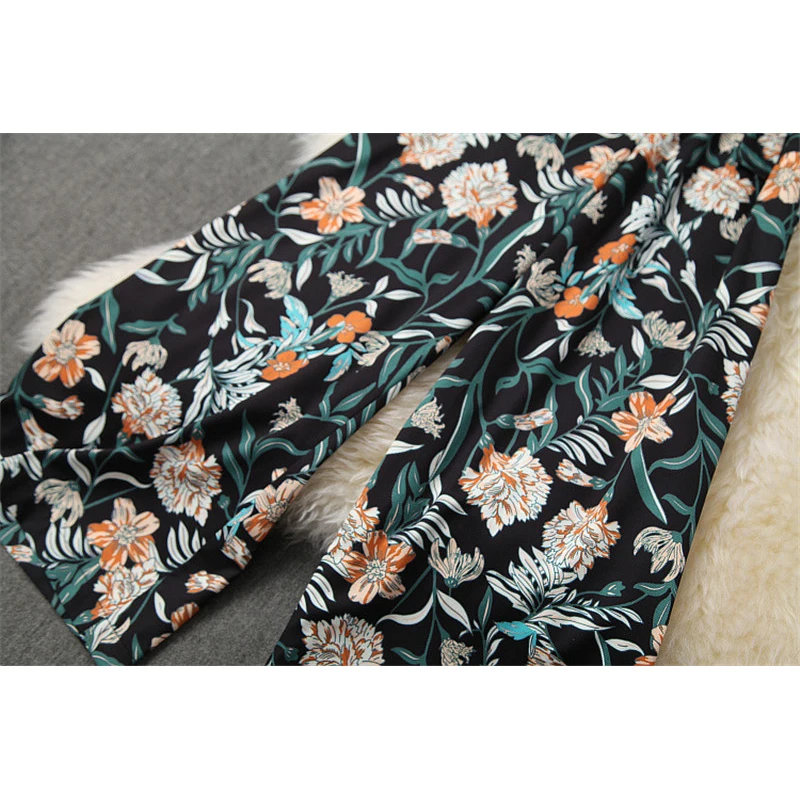 

Bohemian Style Fashion Summer Two Piece Outfits Women Clothing Sets 2020 New Short Sleeve Top and Print Pants Suit Matching Set