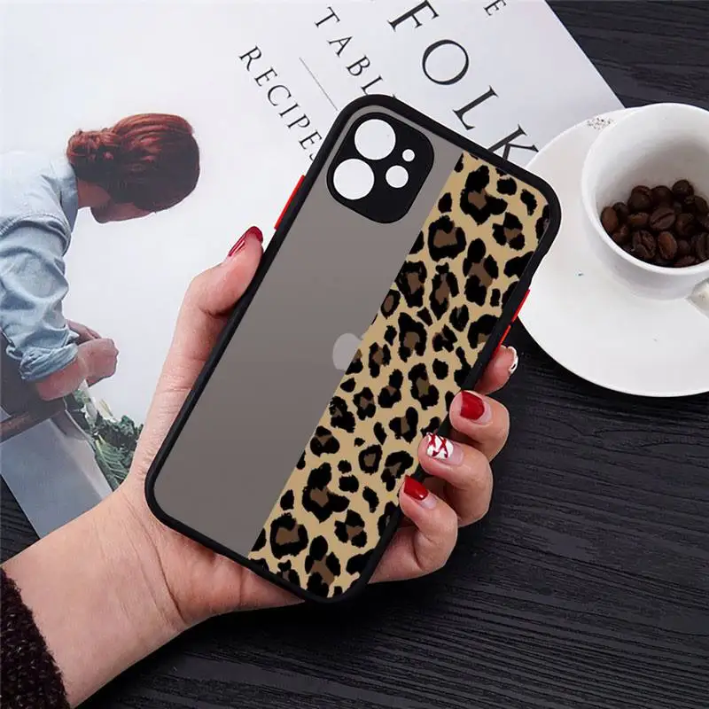 

Fashion beautiful Leopard Print Phone Case For iPhone 12 11 Mini Pro XR XS Max 7 8 Plus X Matte transparent Back Cover