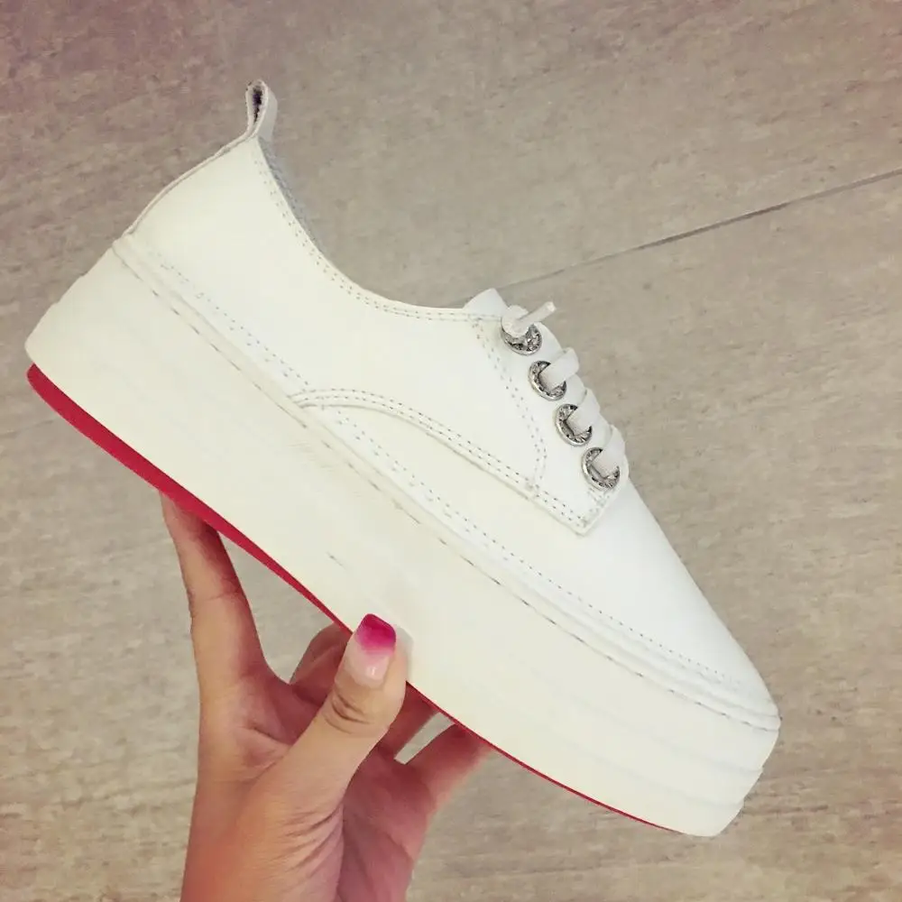 

2023 Summer Ladies Brogue Sneakers Flats Lady White Lace Up Platform Shoes Casual Office Women Fall Espadrilles Quality shoes