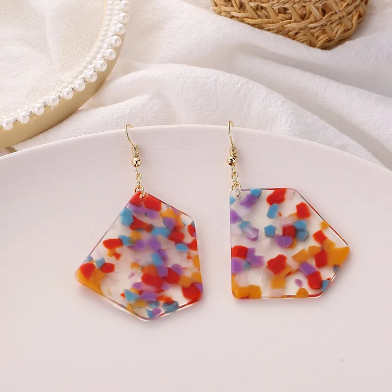 

Fashion Trend Earrings Wave Plate Sugar Rainbow Temperament Earrings
