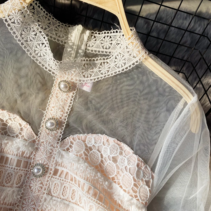 

Net yarn bubble sleeve stitching lace sexy dress summer temperament hollow slimming thin a-line short-sleeved dress