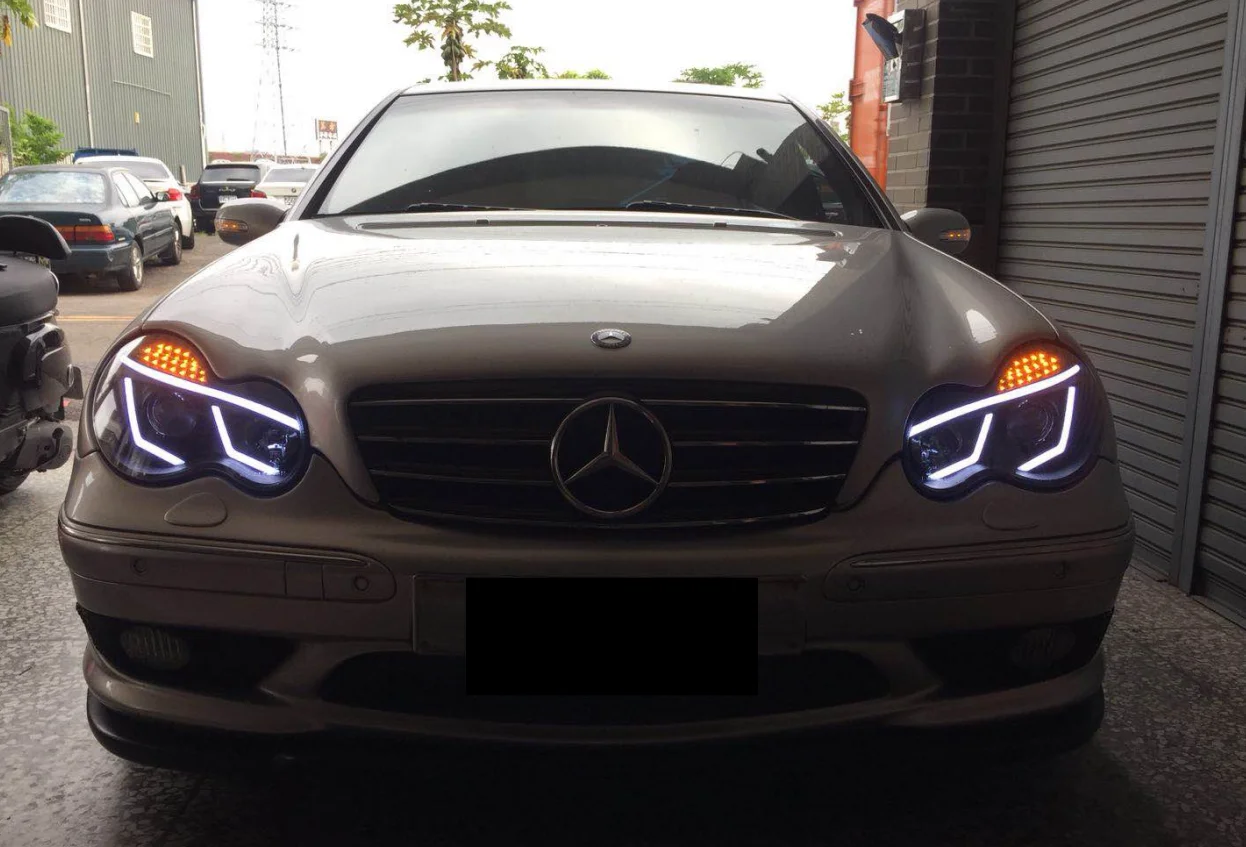 2 шт. светодиодный фонарь для Benz W203 01-07 Автомобильный светодиодный фонарь с двойными ксеноновыми линзами автомобильные аксессуары дневные ходовые огни противотуманные фары