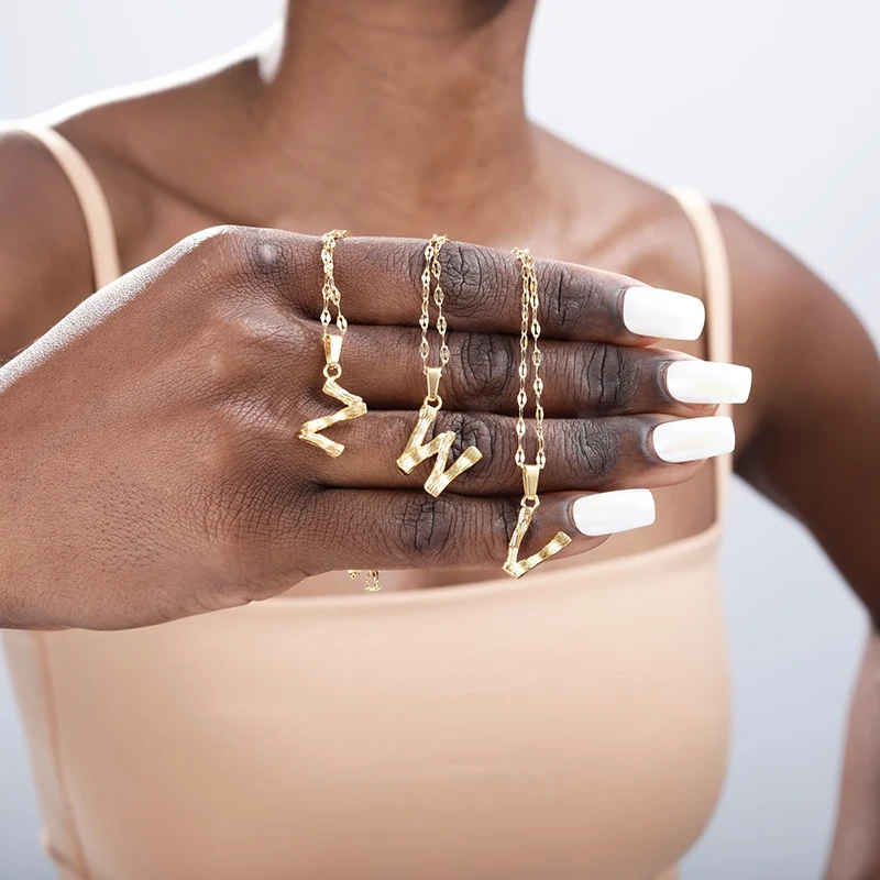 

Initial necklace stainless steel Gold chain A-Z Alphabet Pendant Necklace Jewelry 2020 Bijoux Femme Gifts For The New Year